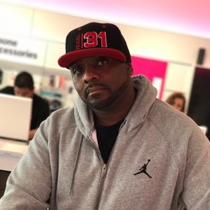 Meet your Posher, Reggie